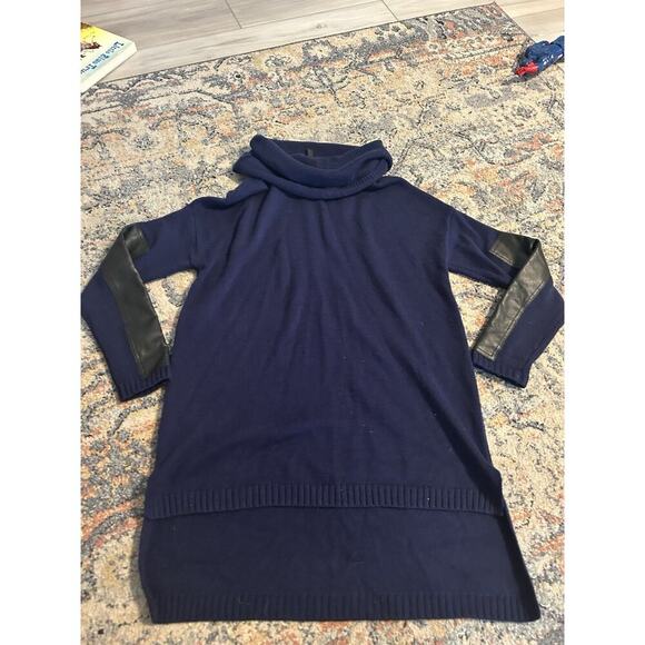 BCBGMAXAZRIA Sweater Dress XXS Navy Cowl Neck Faux Leather Sleeve Knit Tunic - Picture 1 of 5
